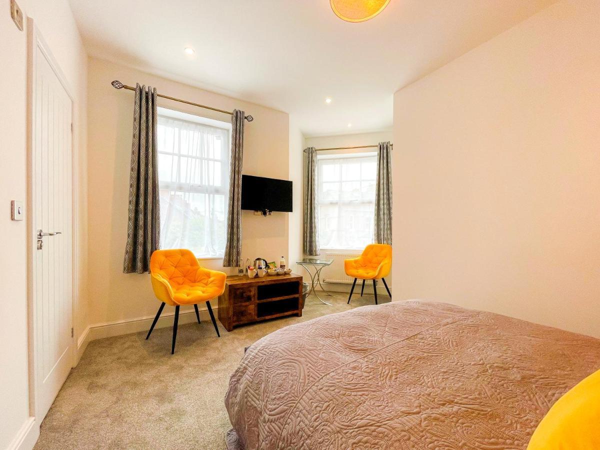 46 Ashfield Rd, Altrincham Hotell Exteriör bild