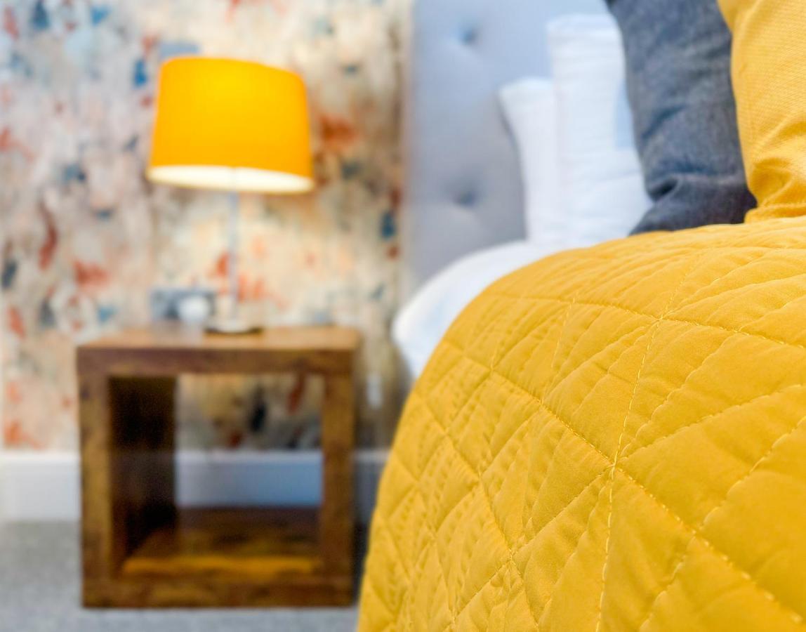 46 Ashfield Rd, Altrincham Hotell Exteriör bild