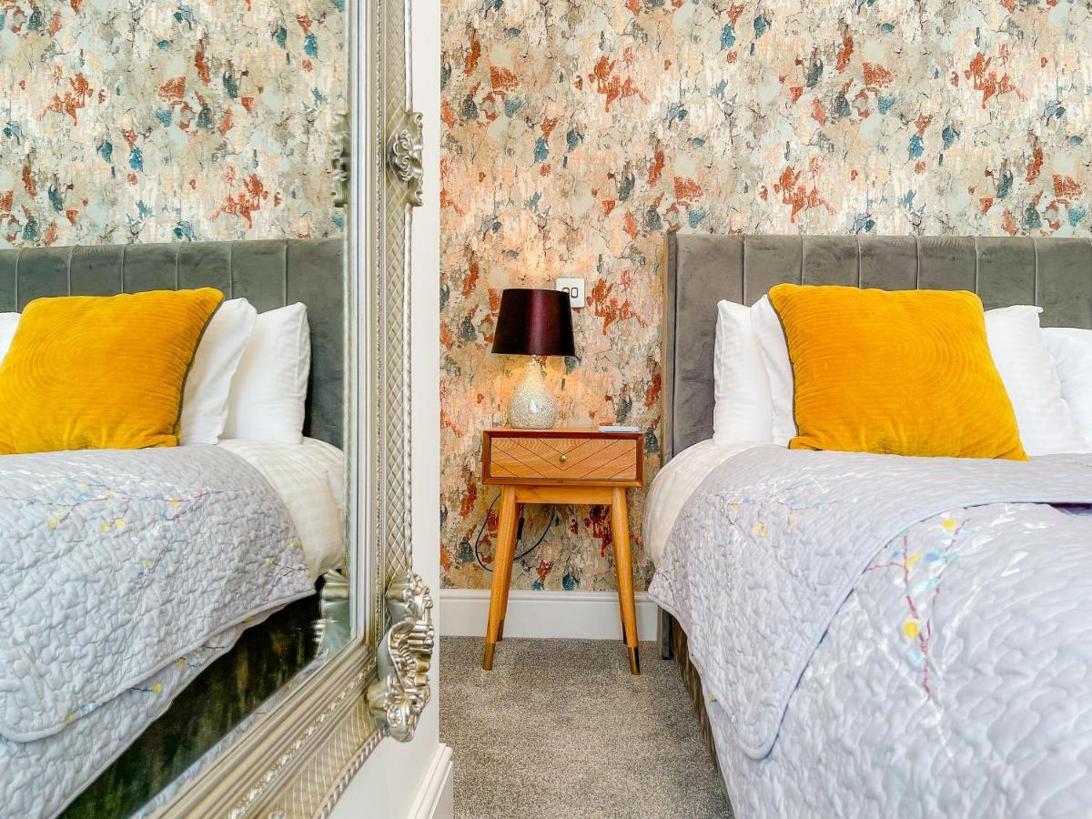 46 Ashfield Rd, Altrincham Hotell Exteriör bild
