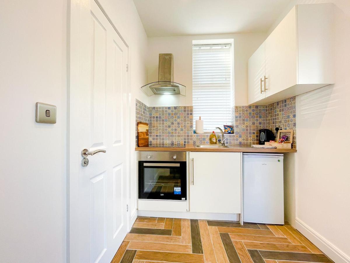 46 Ashfield Rd, Altrincham Hotell Exteriör bild