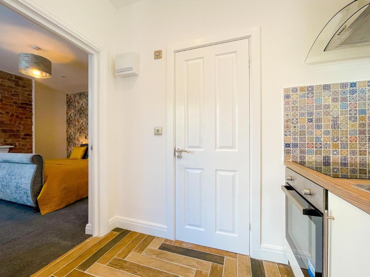 46 Ashfield Rd, Altrincham Hotell Exteriör bild
