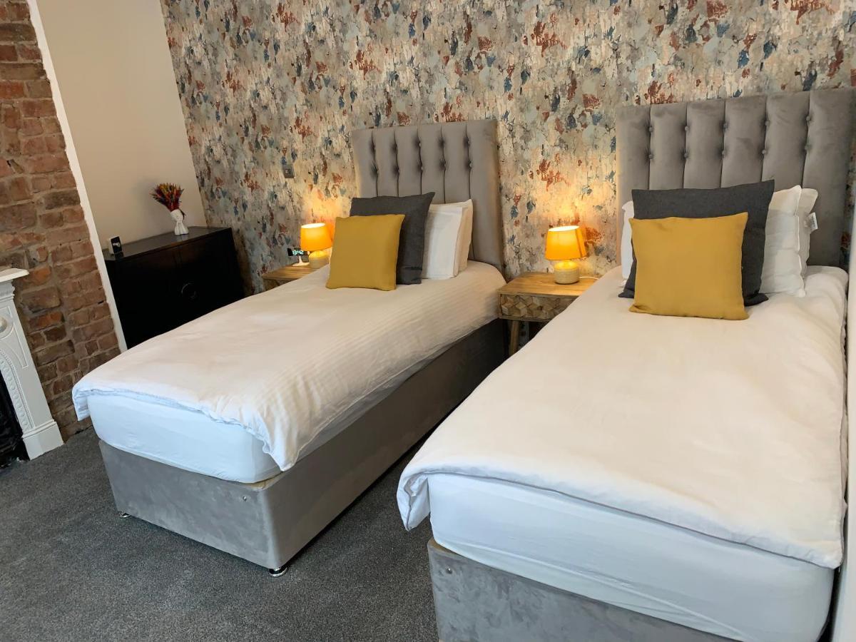 46 Ashfield Rd, Altrincham Hotell Exteriör bild
